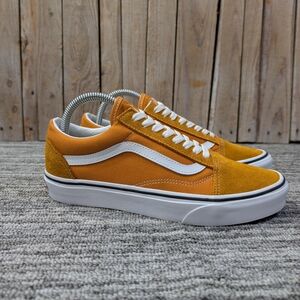 Vans Old Skool Sneakers in a Golden Yellow/ Mustard Color. Size 8.5 Women 7 Men